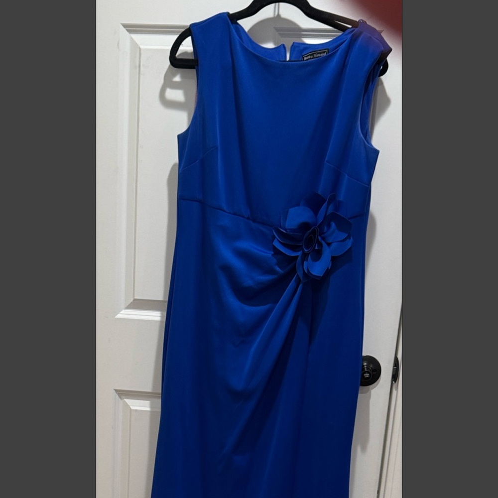 Jessica Howard Royal Blue Sleeveless Maxi Dress with Floral Waist Accent